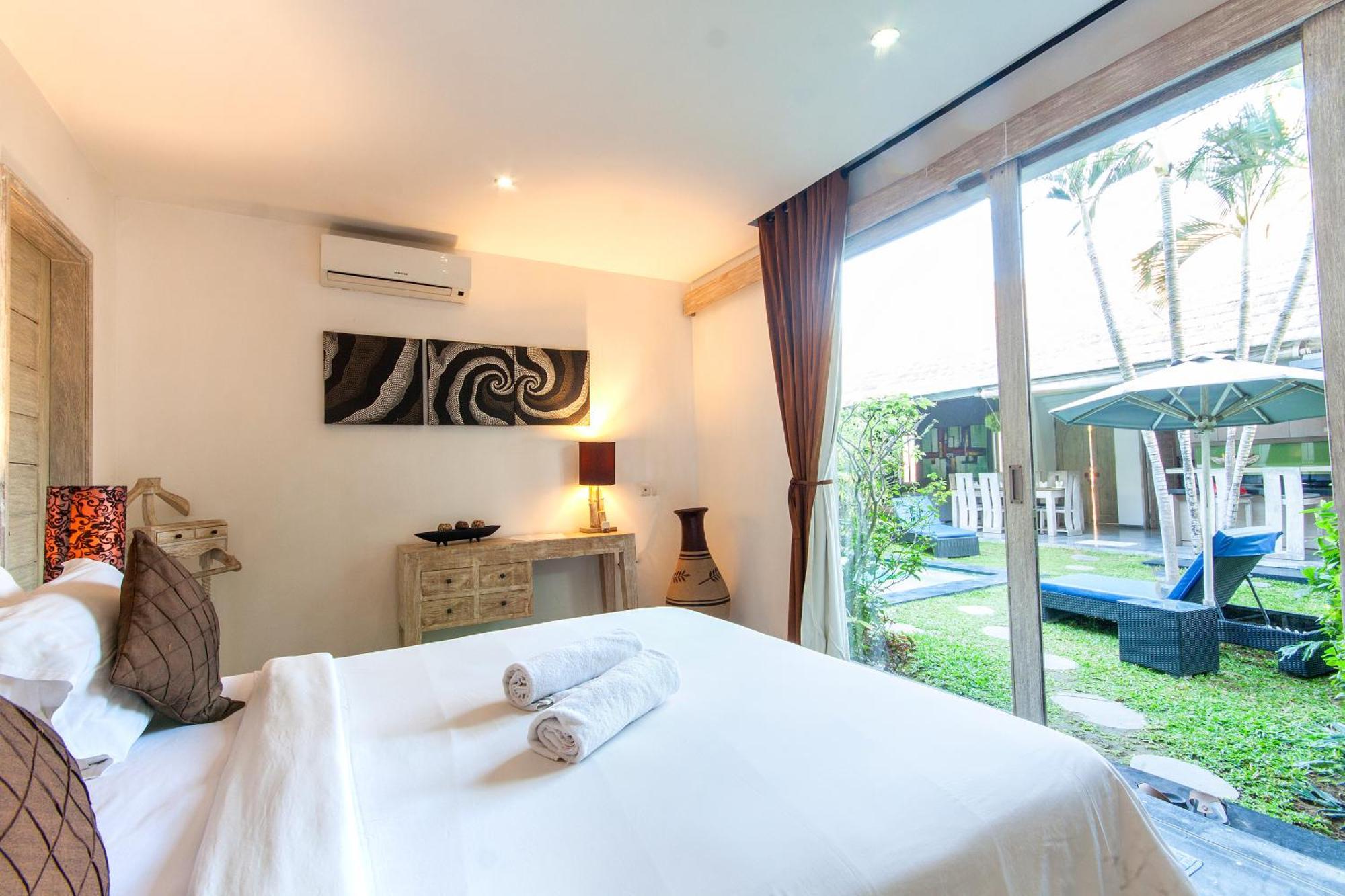 Villa Jalak Seminyak  Exterior photo